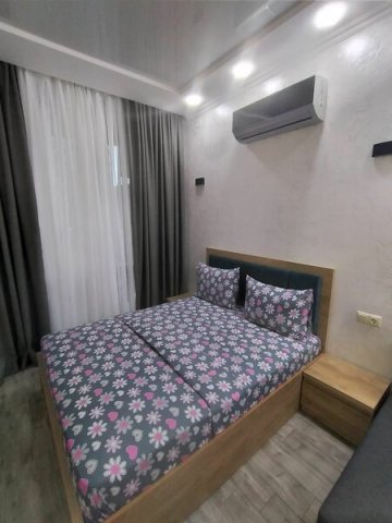 RAMADA PLAZA - სტუდიო ბინა ჟიული შარტავას 8 მე 15 სართული