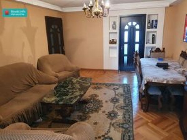 გირავდება ბინა ოზურგეთში 558148808
