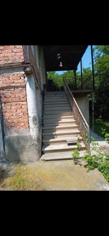 იყიდება სახლი ჯუგაანში